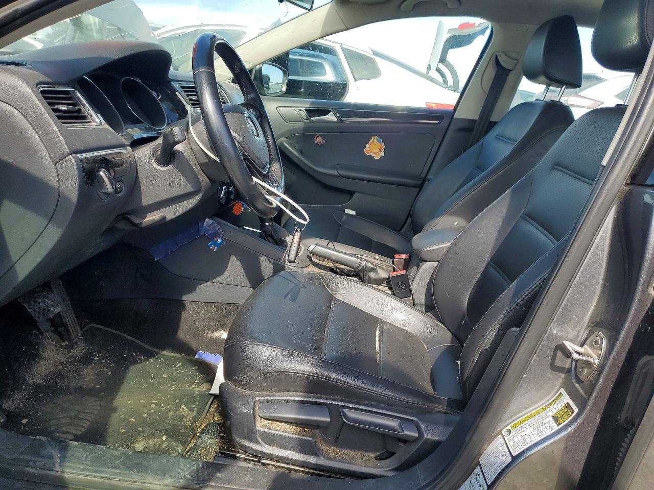 2016 VOLKSWAGEN JETTA