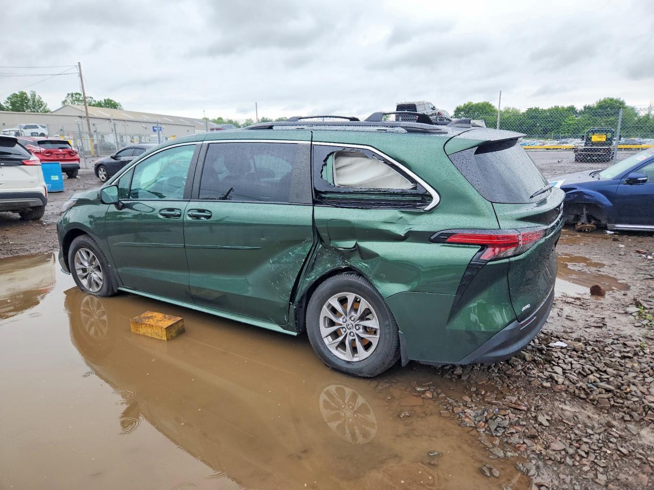 2022 TOYOTA SIENNA