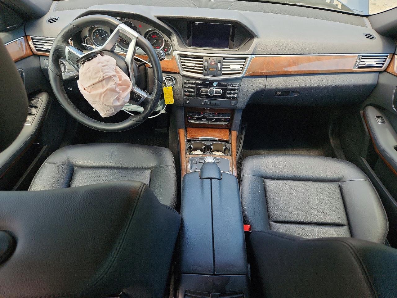 2013 MERCEDES-BENZ E-Class