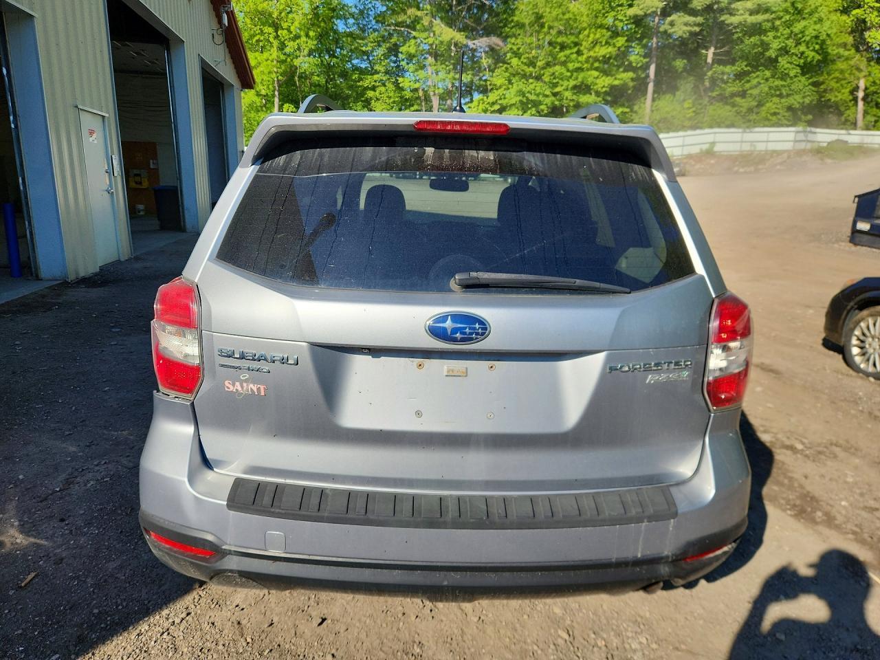 2015 SUBARU FORESTER