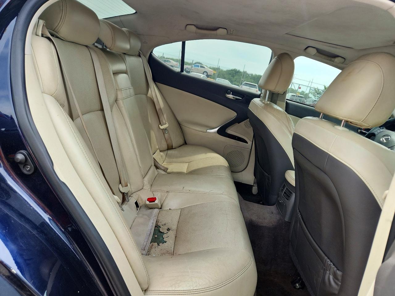 2010 LEXUS IS 250