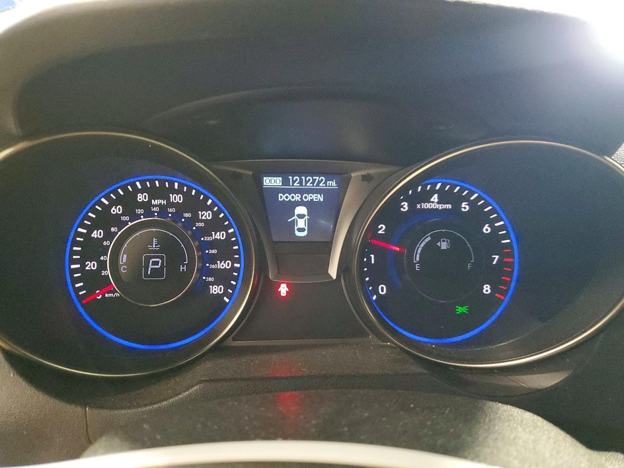2015 HYUNDAI GENESIS