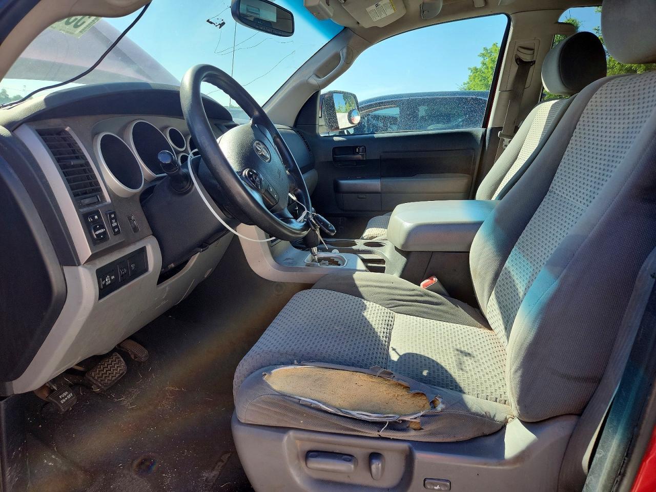 2012 TOYOTA TUNDRA
