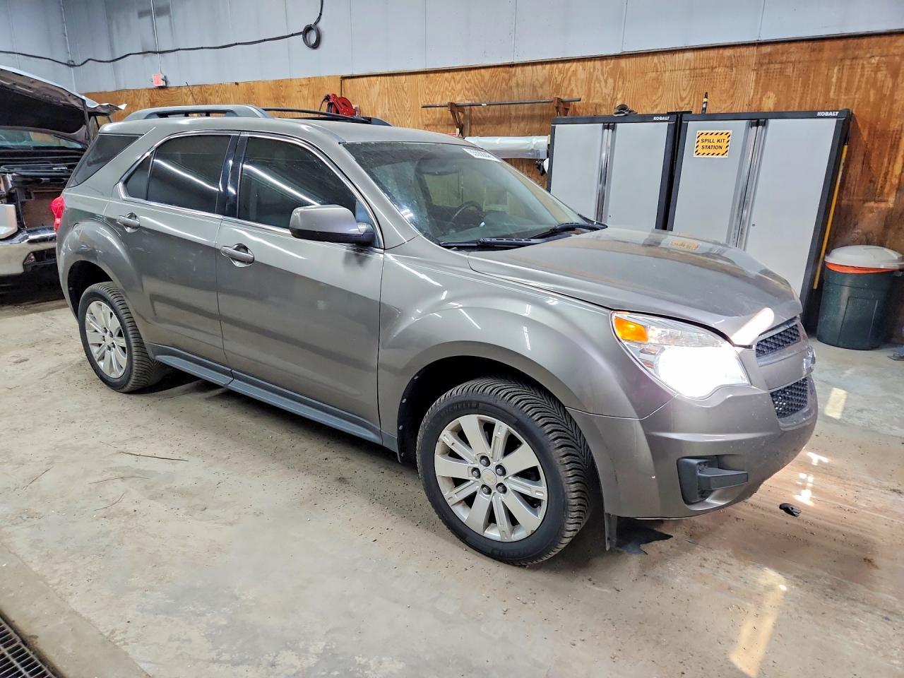 2011 CHEVROLET EQUINOX