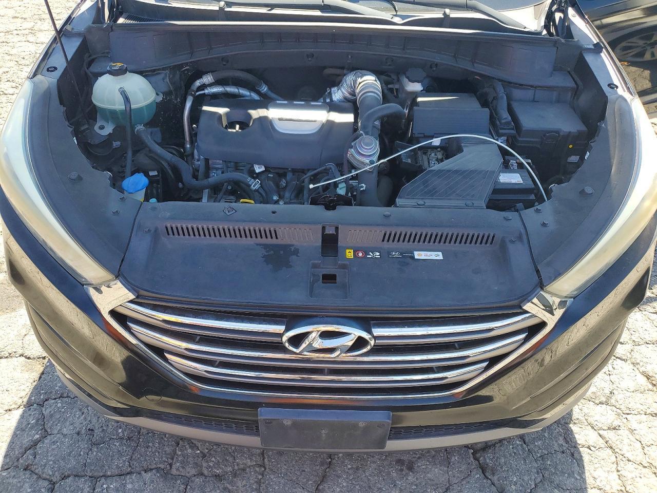 2016 HYUNDAI TUCSON
