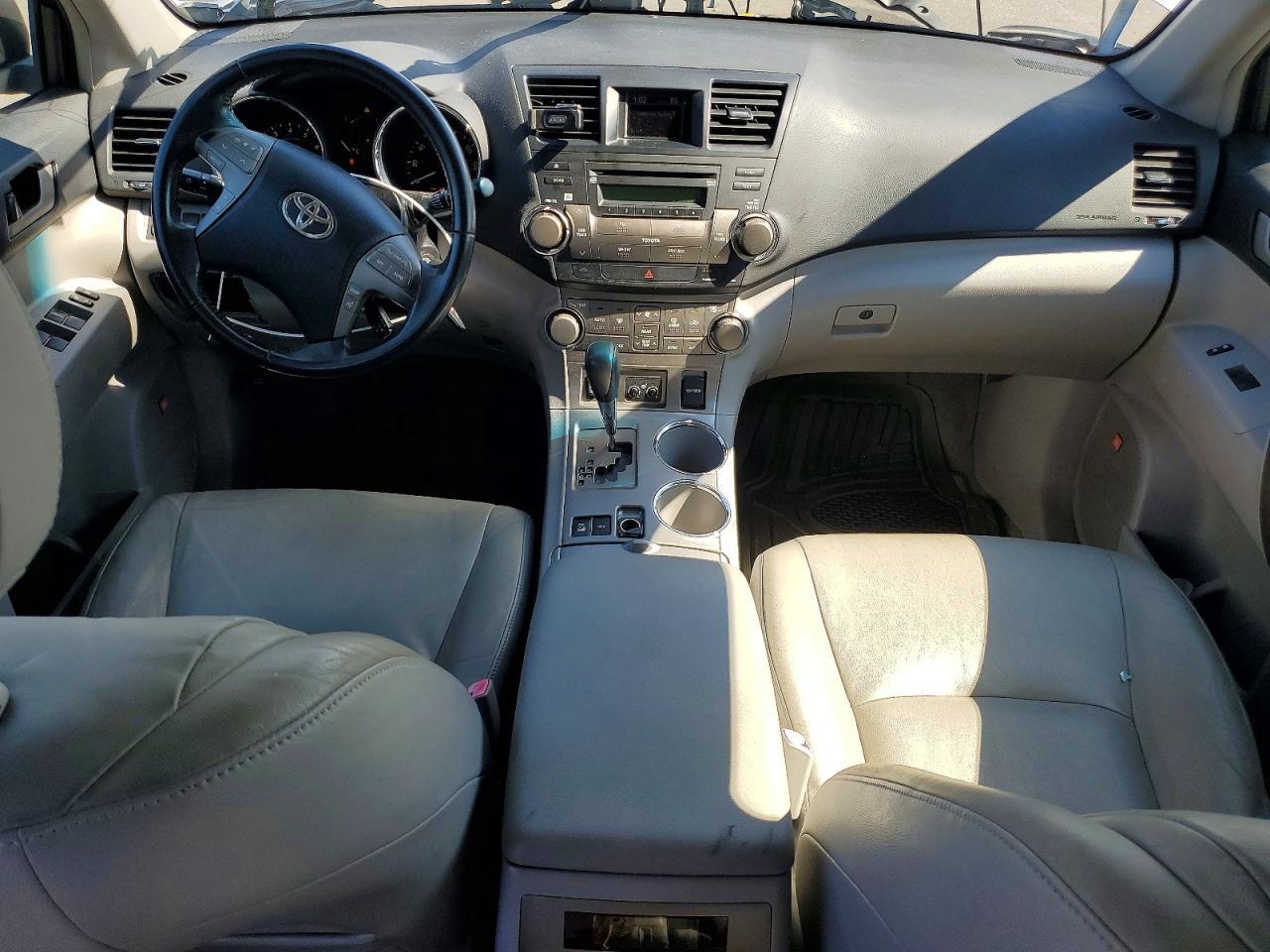 2008 TOYOTA HIGHLANDER