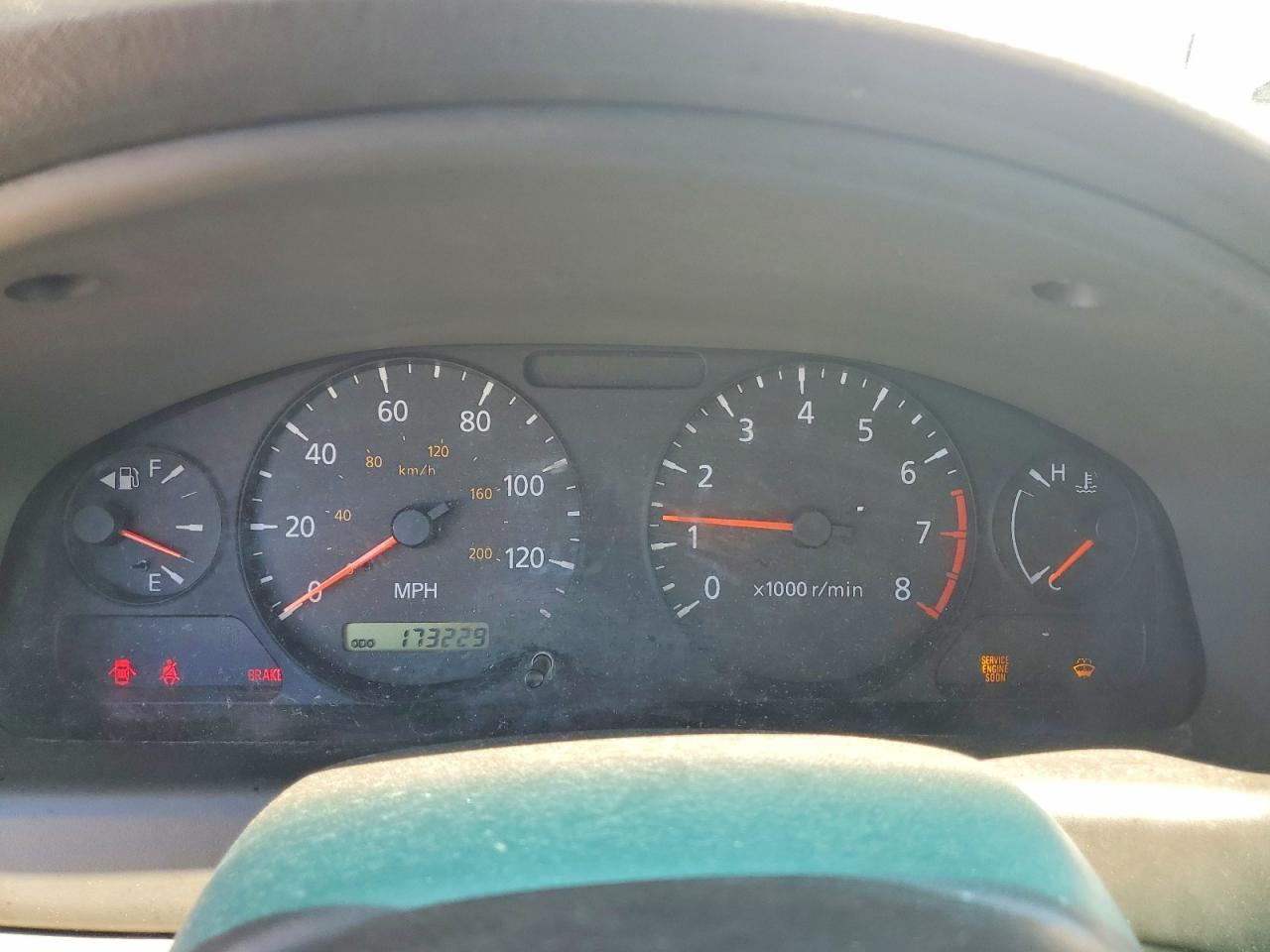 2004 NISSAN SENTRA