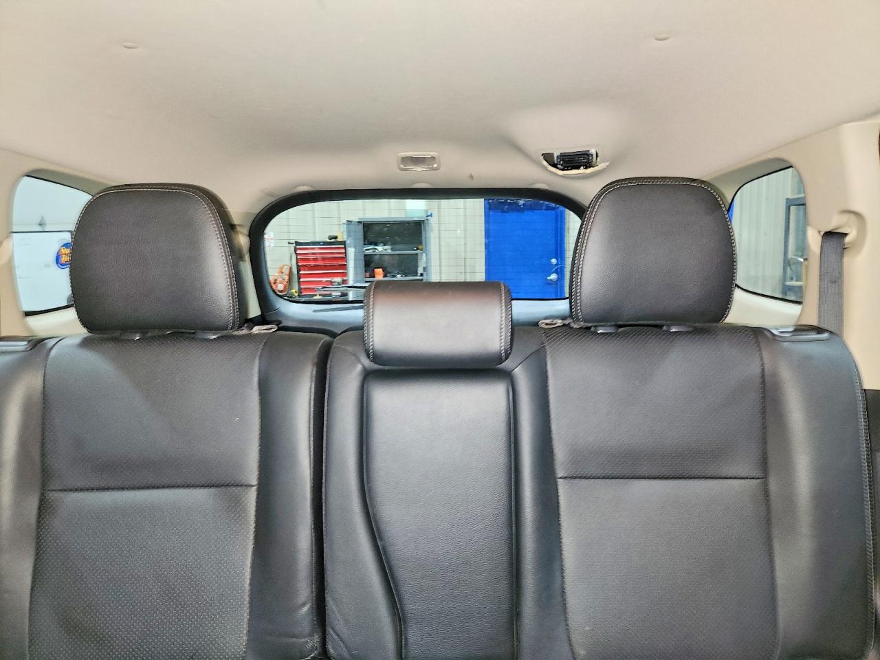 2016 MITSUBISHI outlander