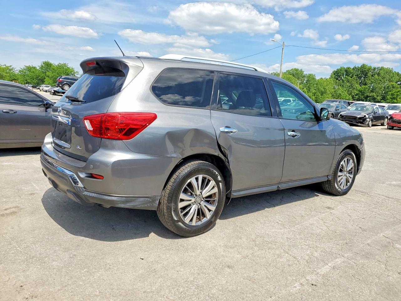 2018 NISSAN PATHFINDER