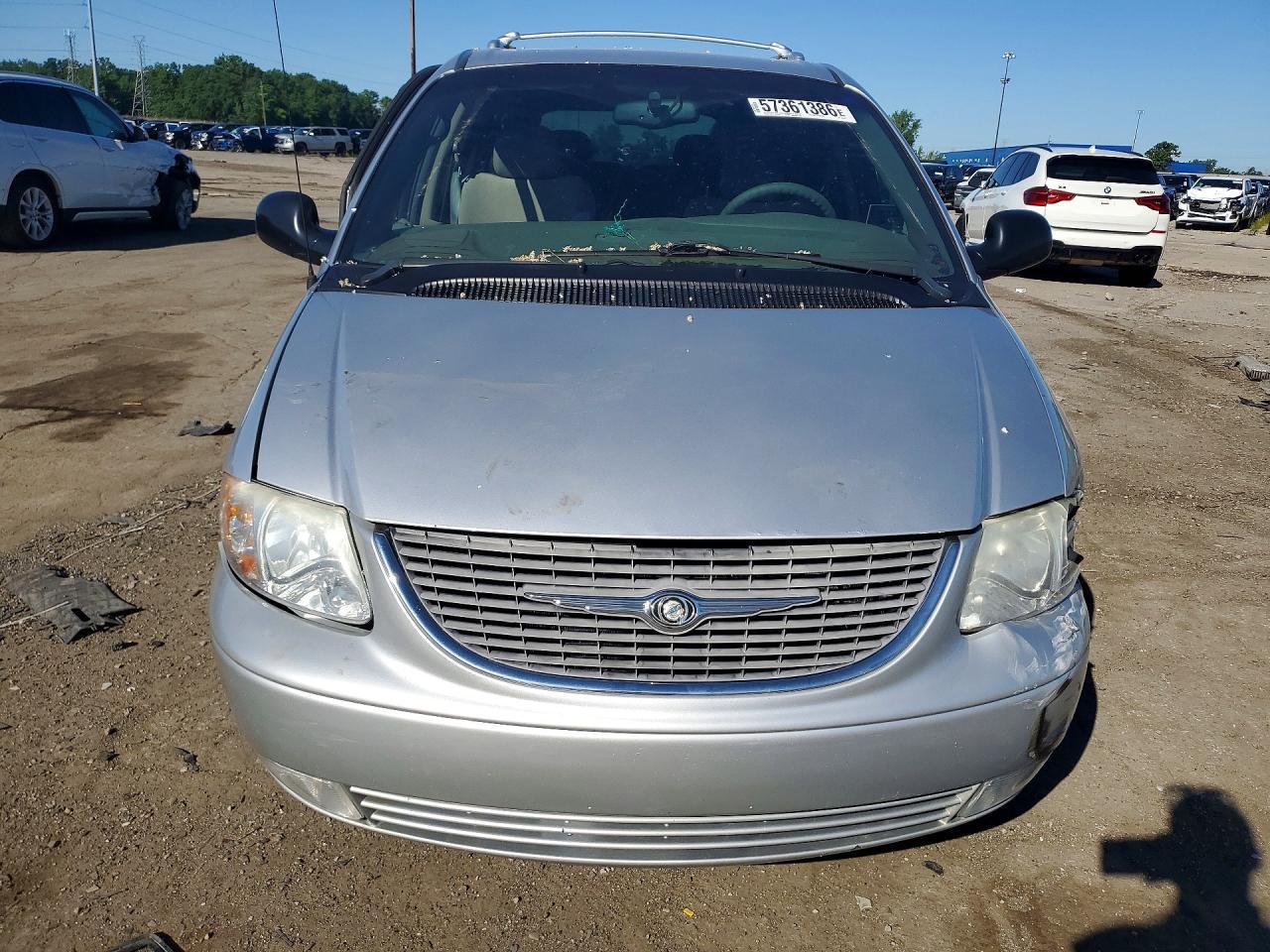 2002 CHRYSLER Town & Country
