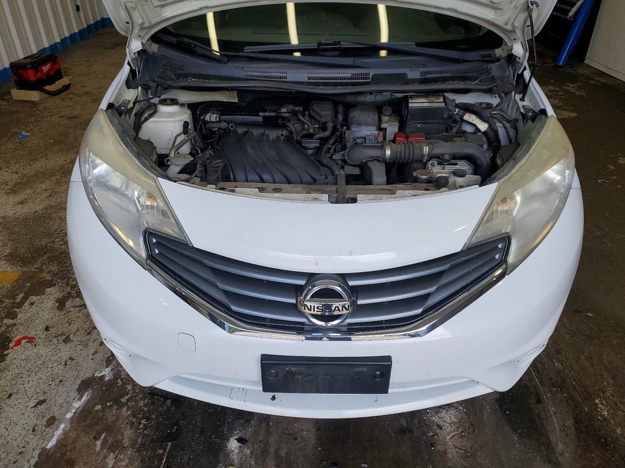 2016 NISSAN Versa Note