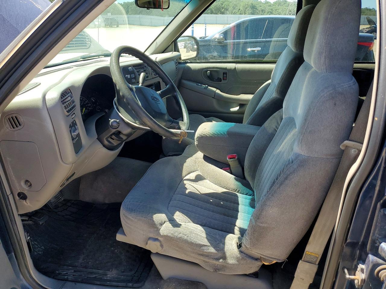 2000 CHEVROLET BLAZER