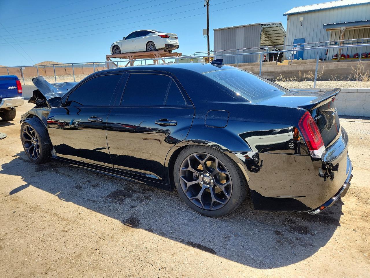 2019 CHRYSLER 300