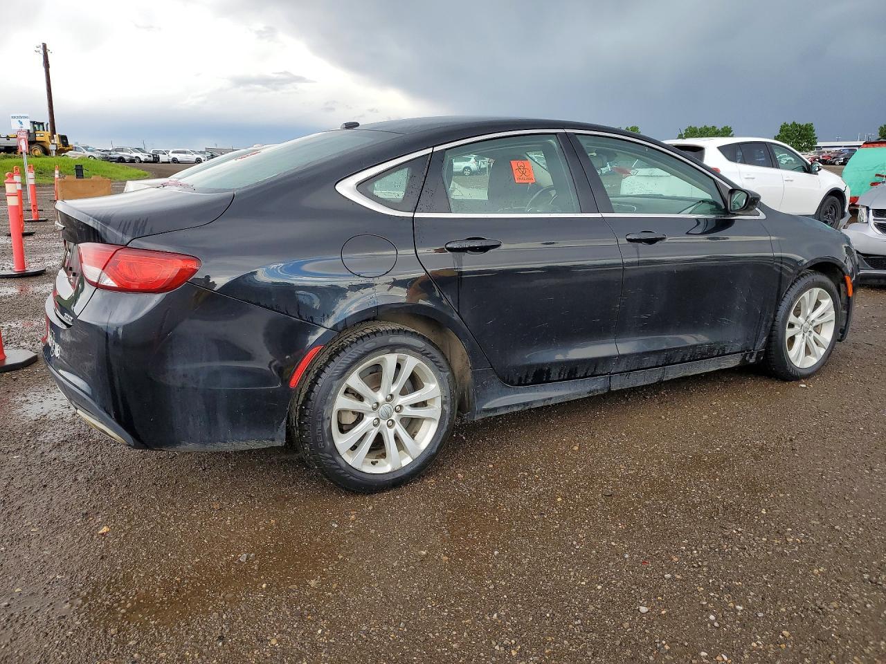 2015 CHRYSLER 200