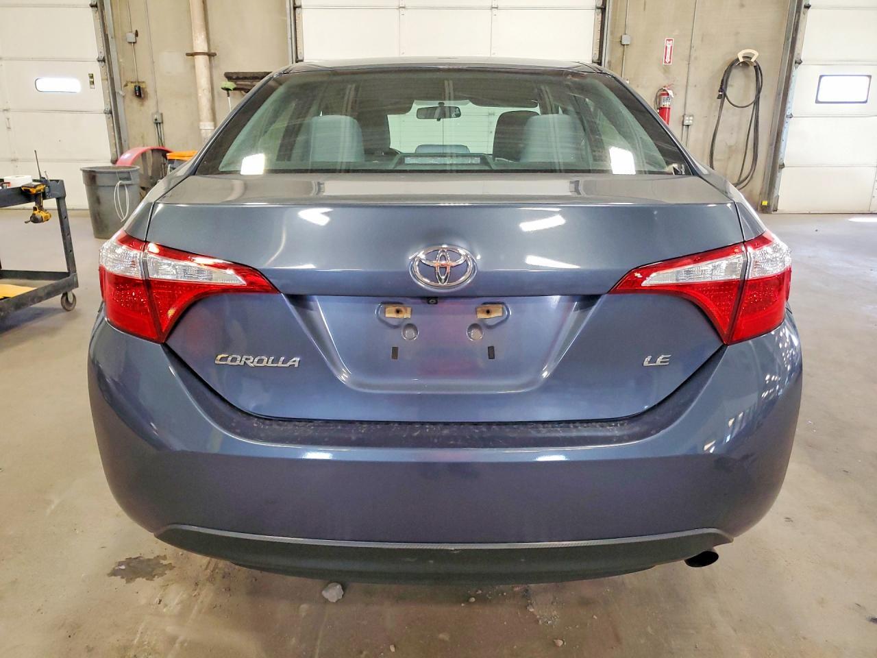 2015 TOYOTA COROLLA
