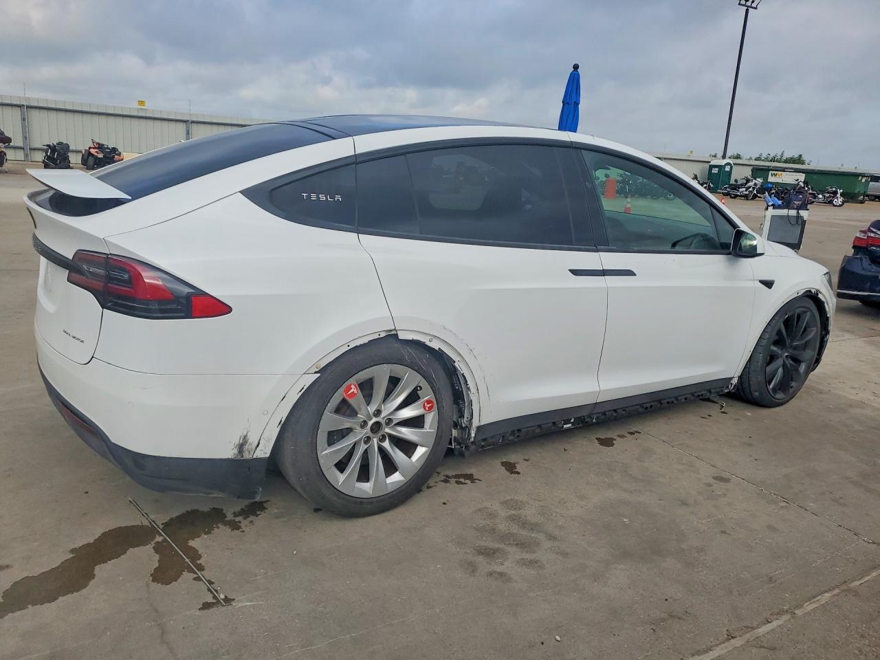 2021 TESLA MODEL X