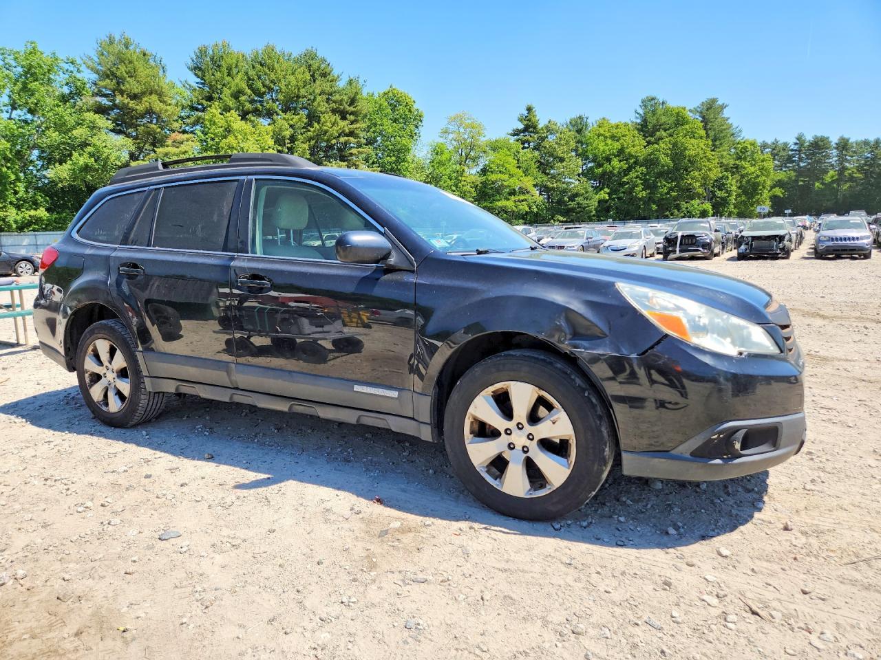 2010 SUBARU Outback
