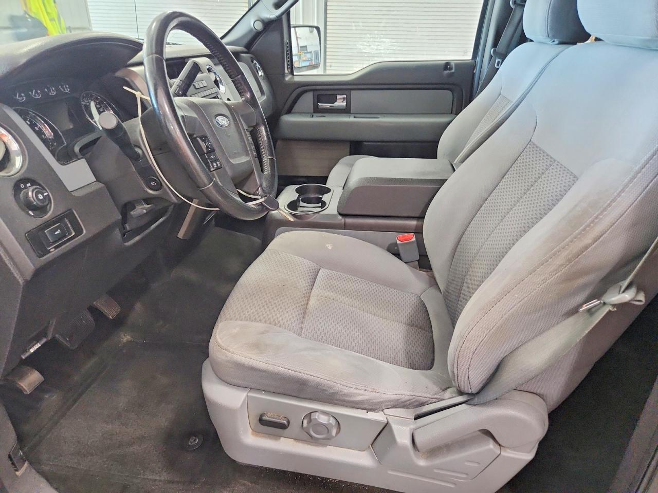 2012 FORD F-150 Lightning