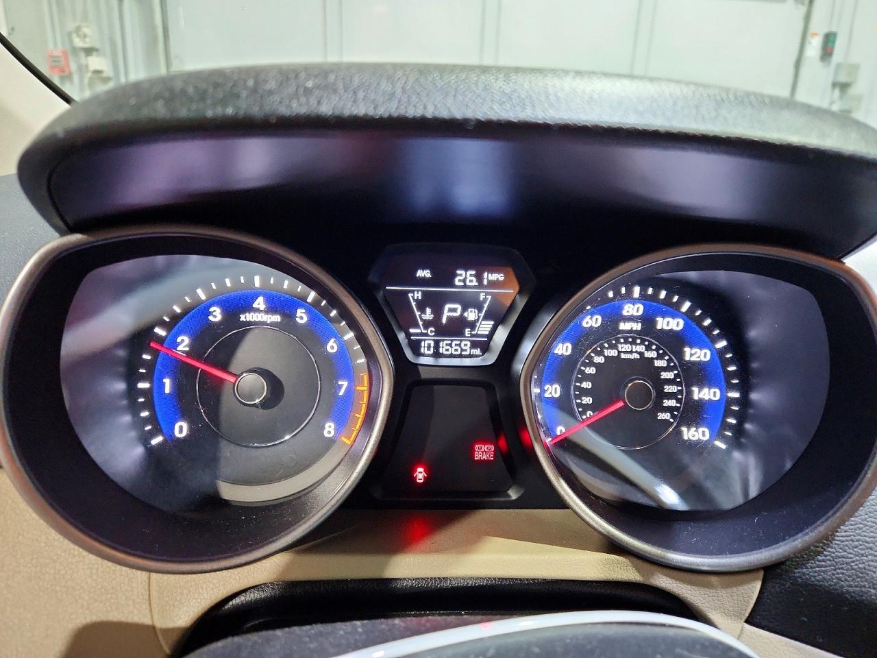 2014 HYUNDAI ELANTRA