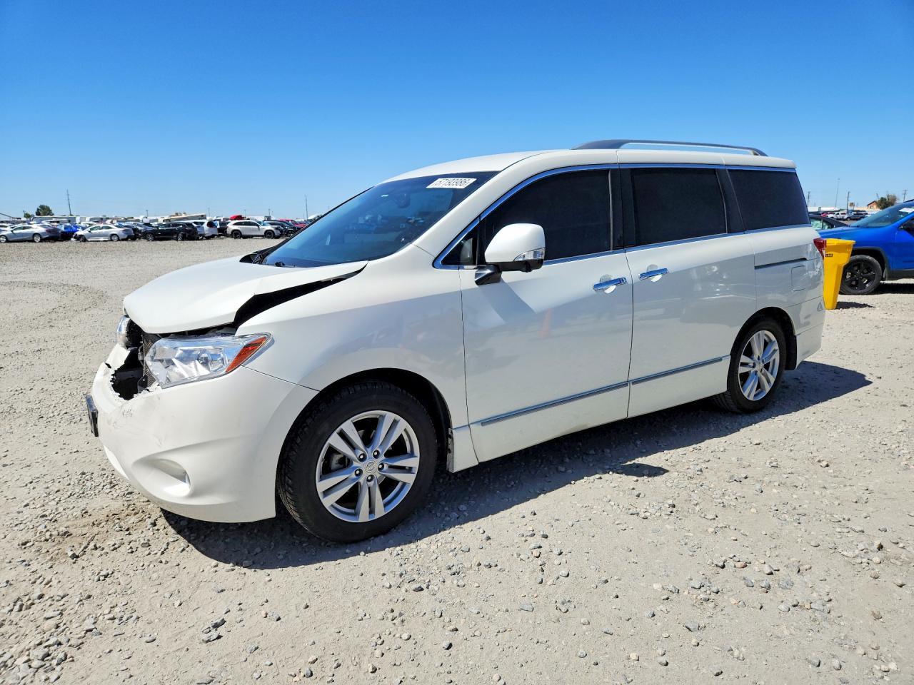 2015 NISSAN Quest