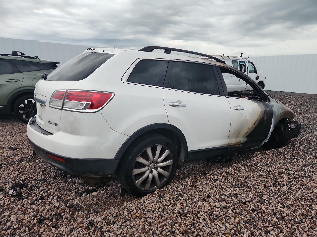 2009 MAZDA CX-9
