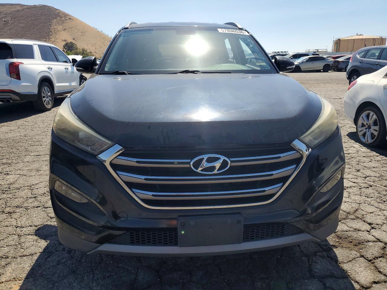 2016 HYUNDAI TUCSON