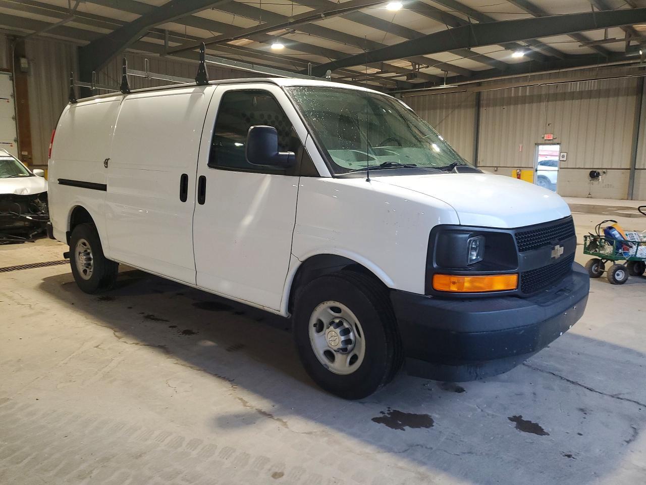 2017 CHEVROLET EXPRESS 2500