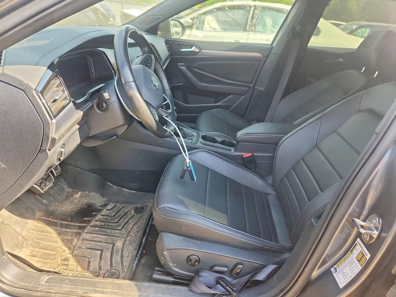 2023 VOLKSWAGEN JETTA
