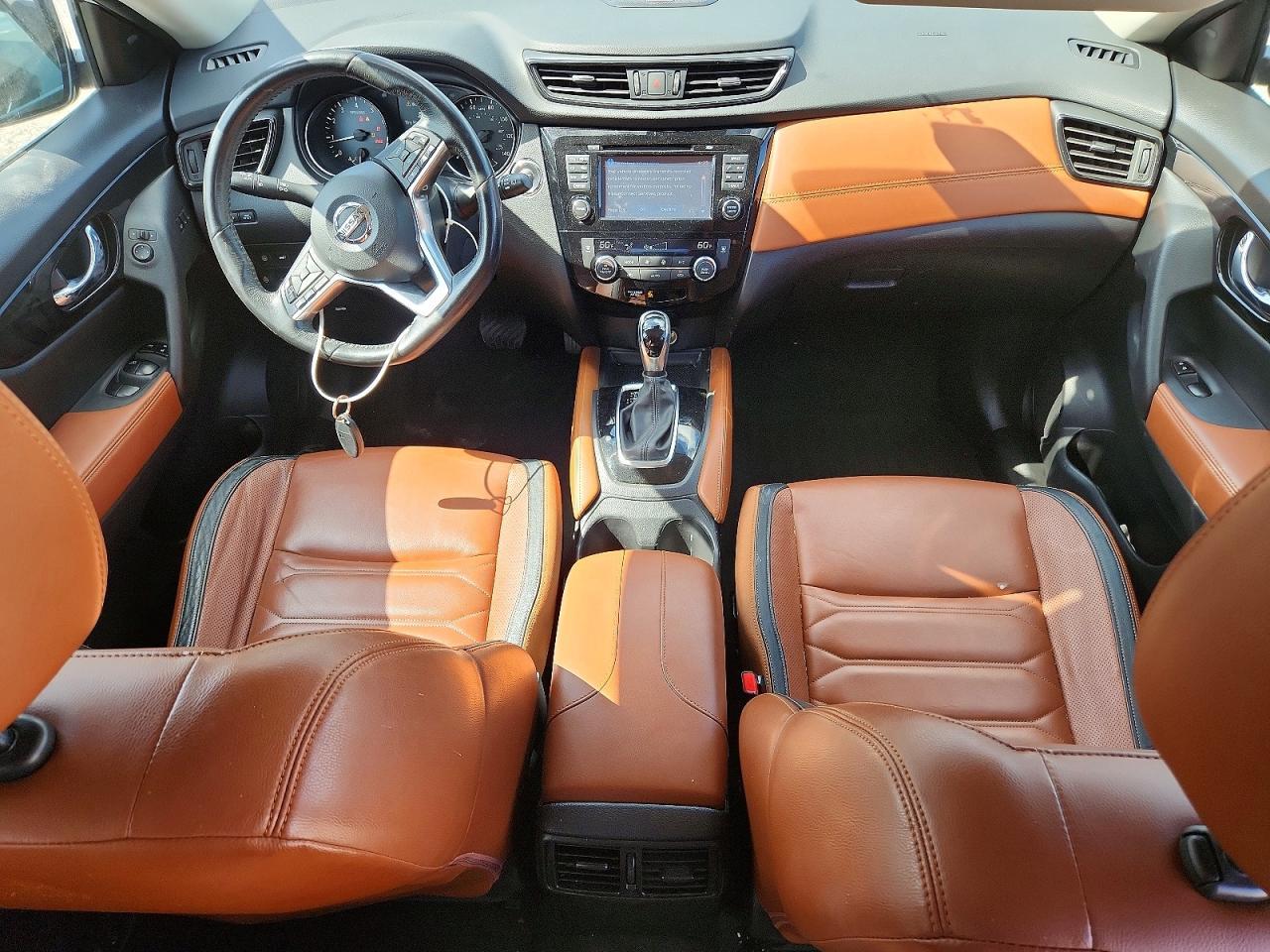 2017 NISSAN ROGUE