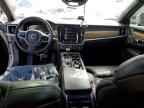2017 VOLVO S90