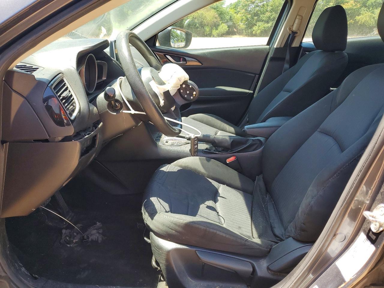 2015 MAZDA 3