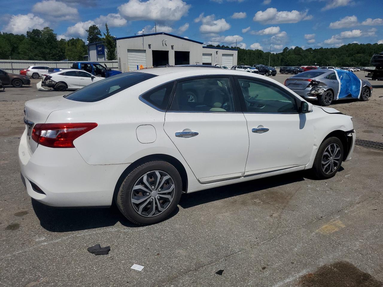 2017 NISSAN SENTRA