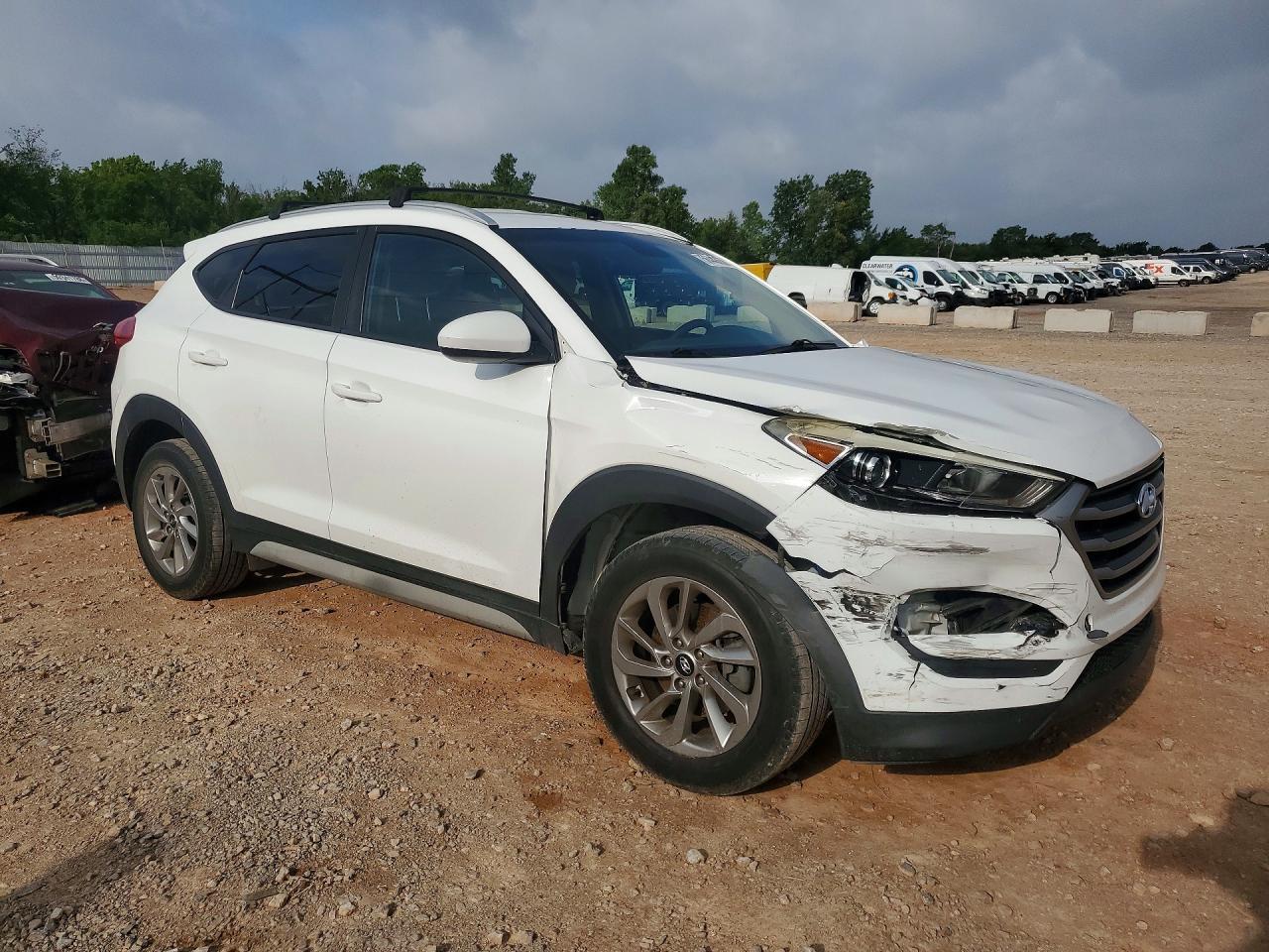 2018 HYUNDAI TUCSON