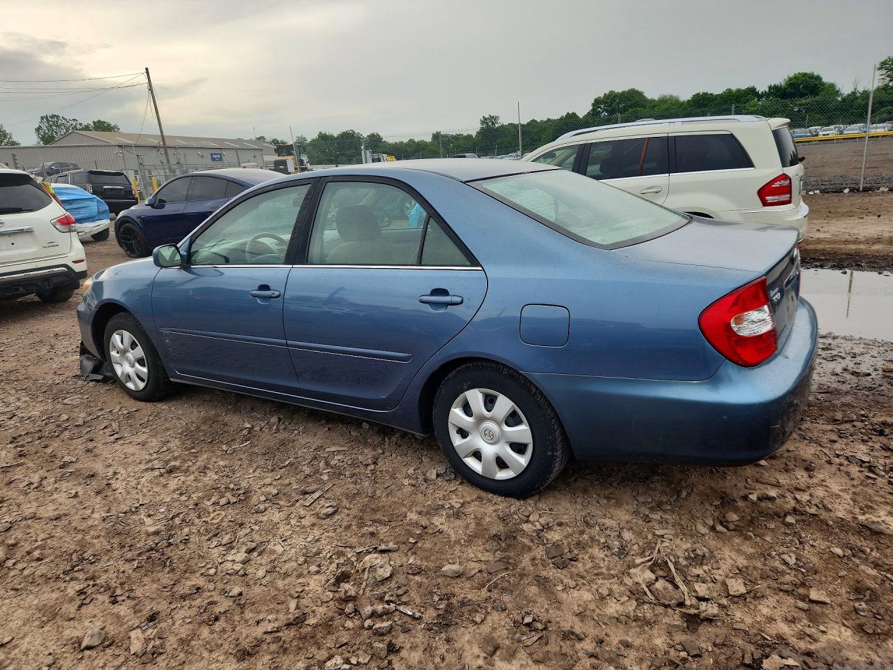 2002 TOYOTA CAMRY