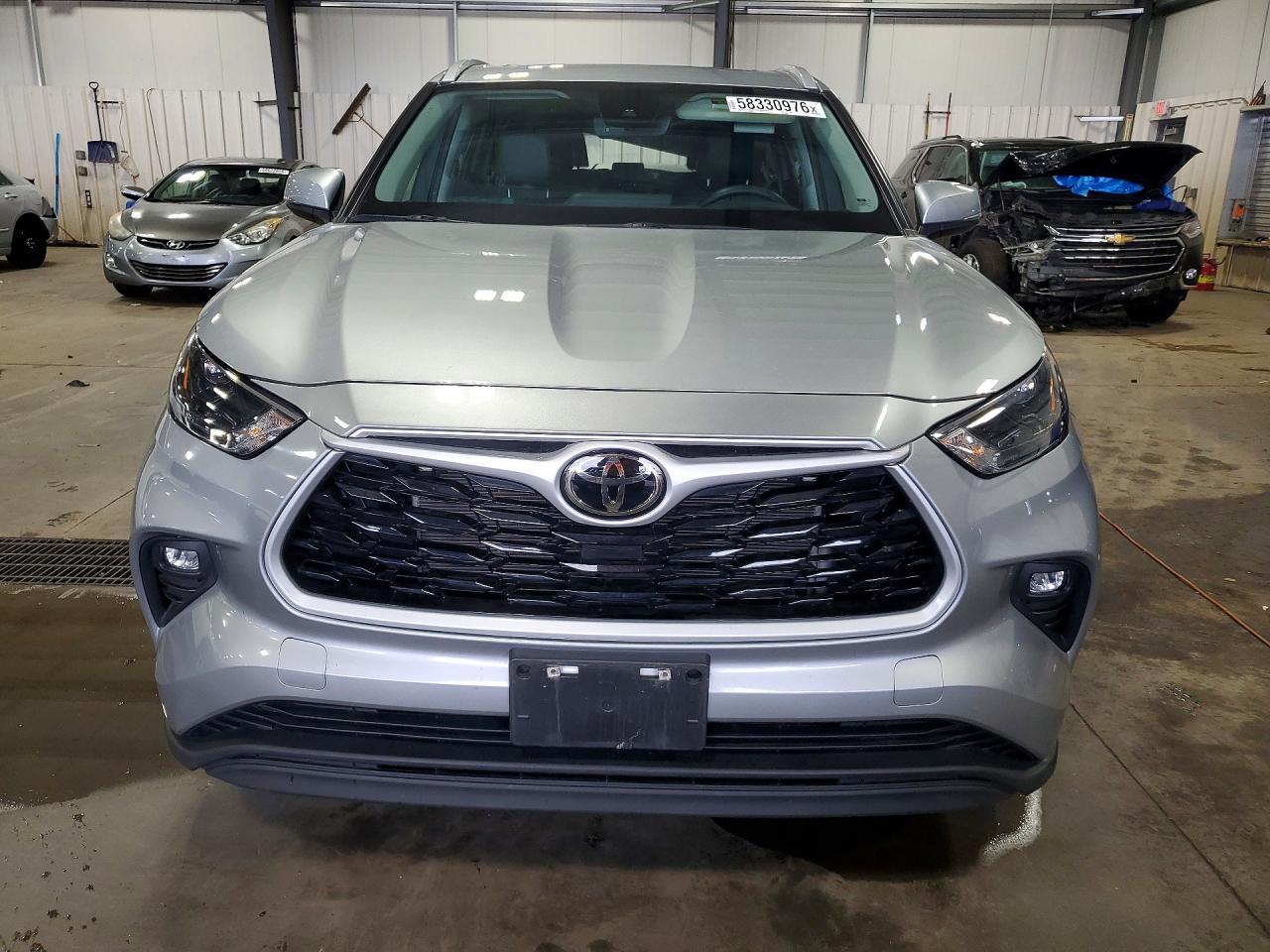 2024 TOYOTA HIGHLANDER