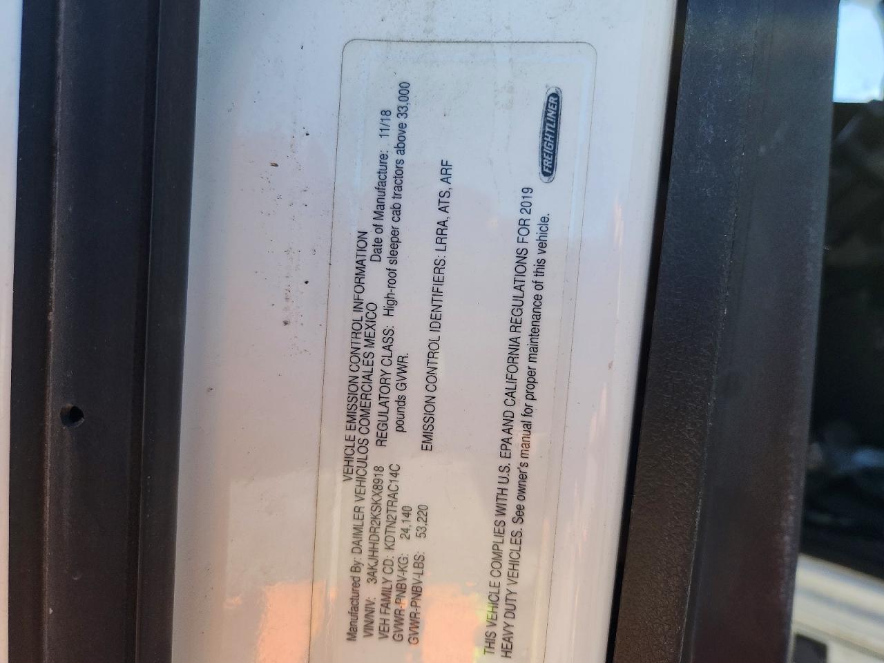 2019 FREIGHTLINER CASCADIA 126