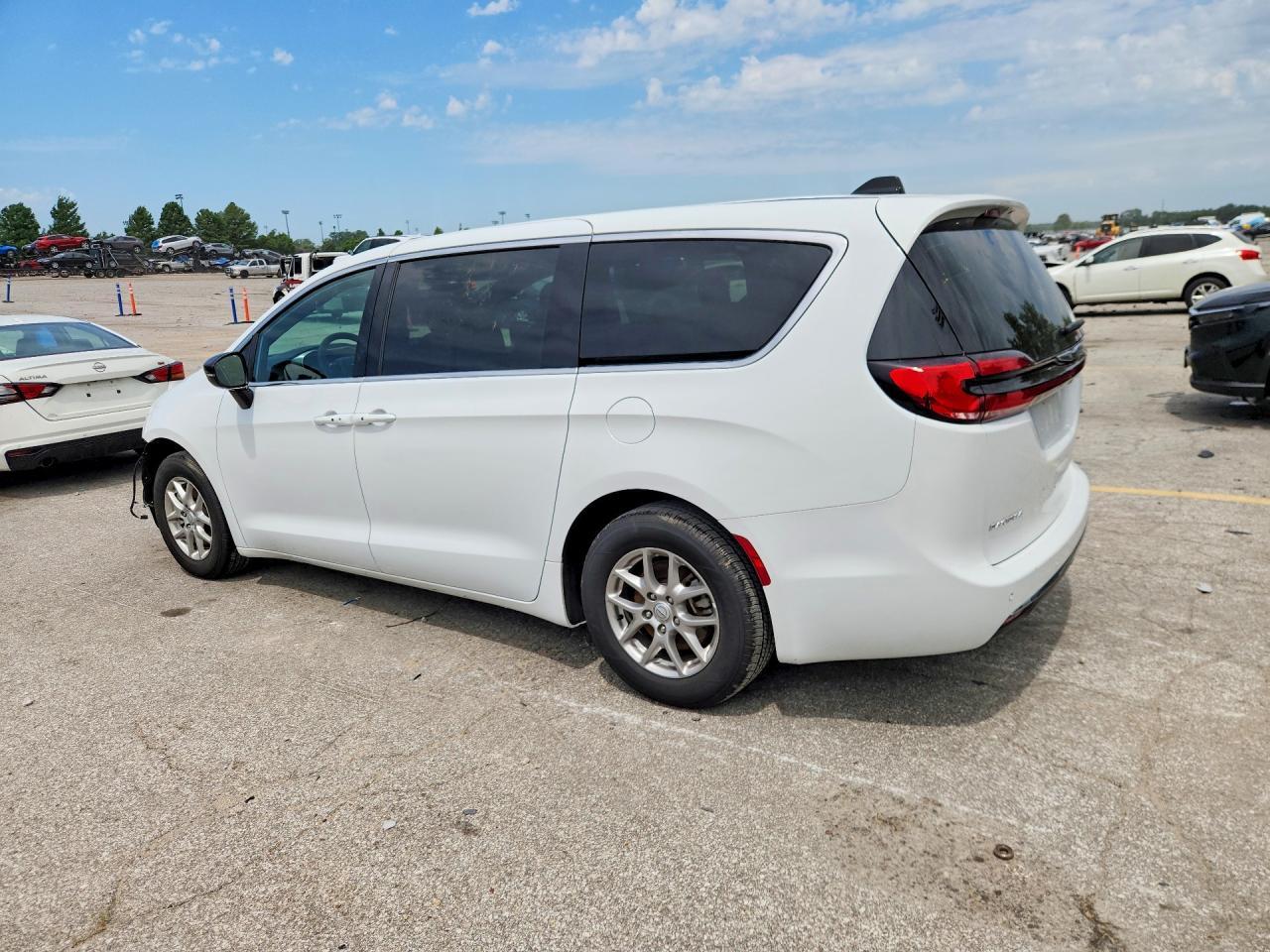 2025 CHRYSLER Pacifica