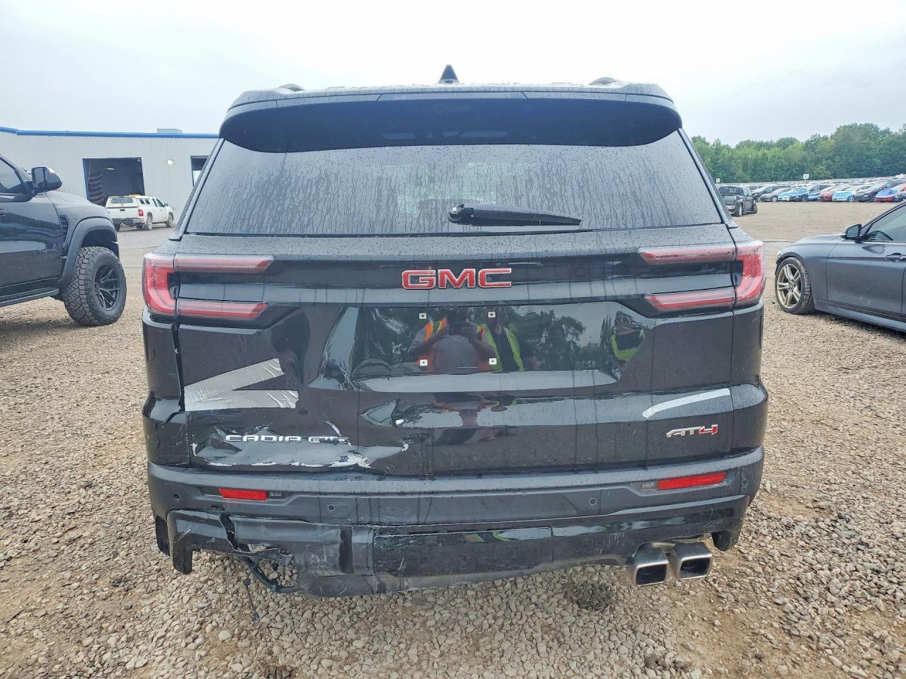 2024 GMC ACADIA