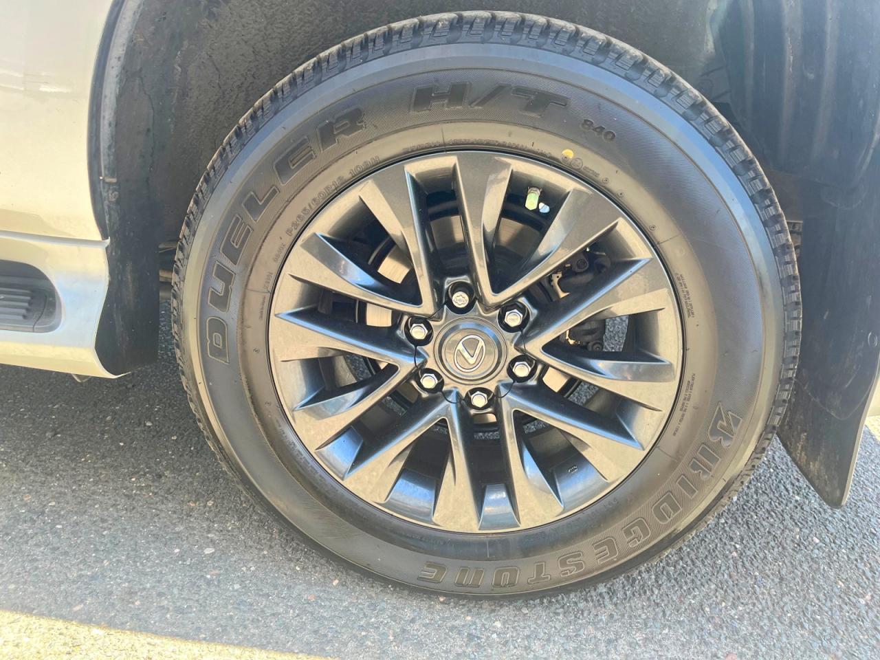2023 LEXUS GX 460