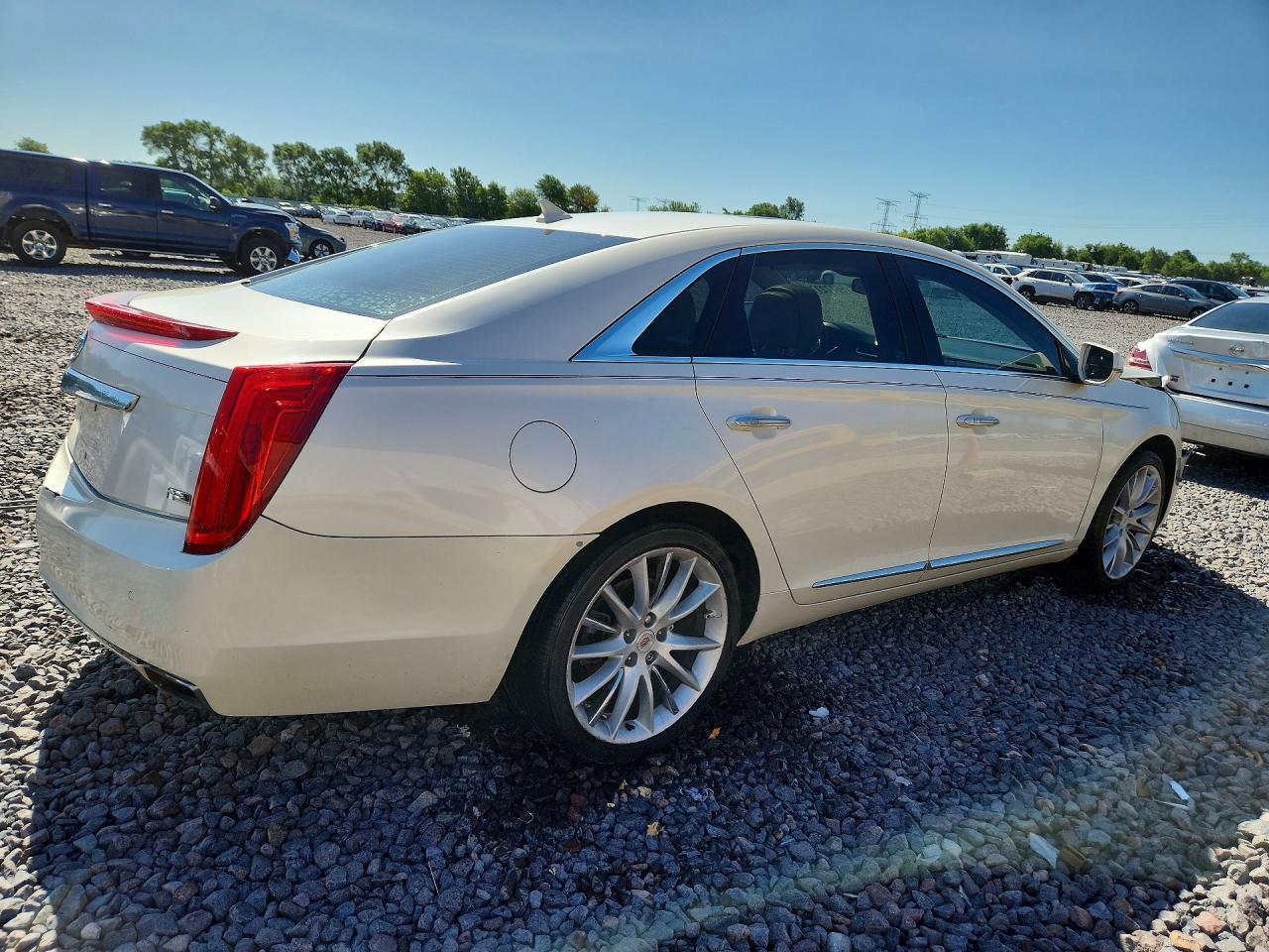 2013 CADILLAC XTS