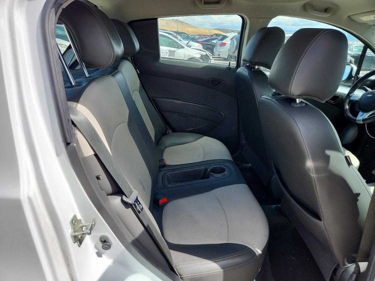 2015 CHEVROLET Spark