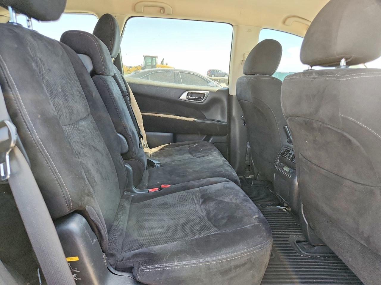 2015 NISSAN PATHFINDER