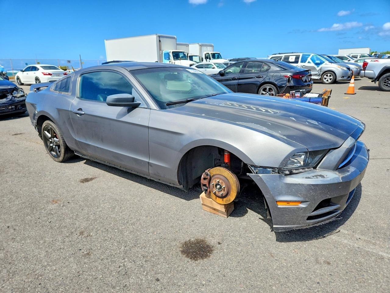 2013 FORD MUSTANG
