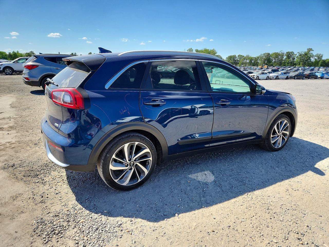 2017 KIA Niro