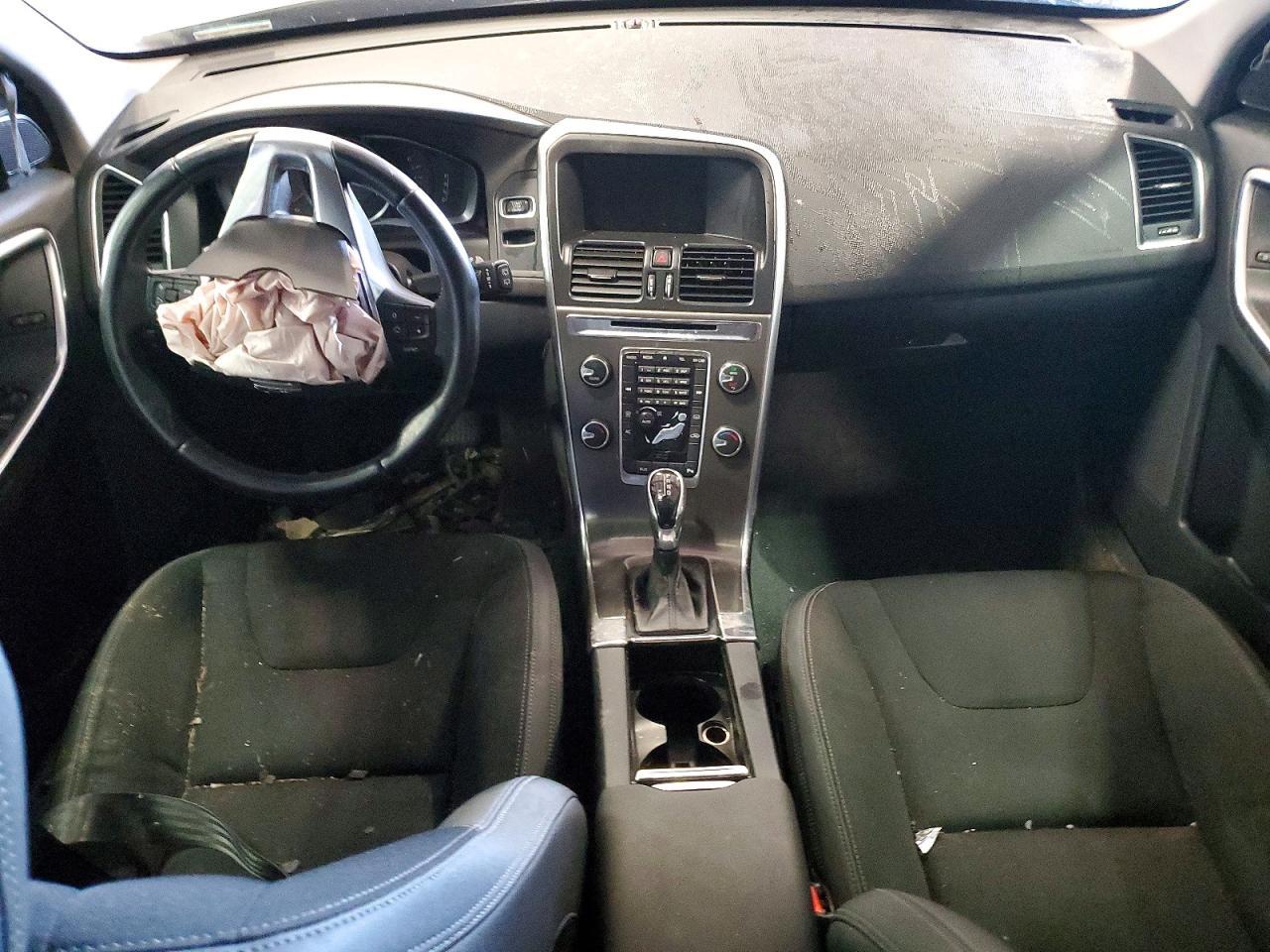 2014 VOLVO XC60