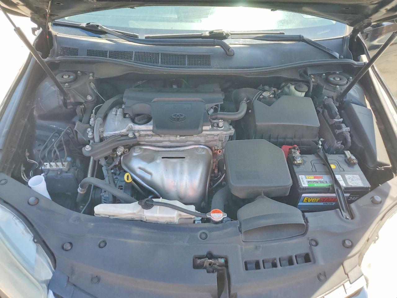 2016 TOYOTA CAMRY