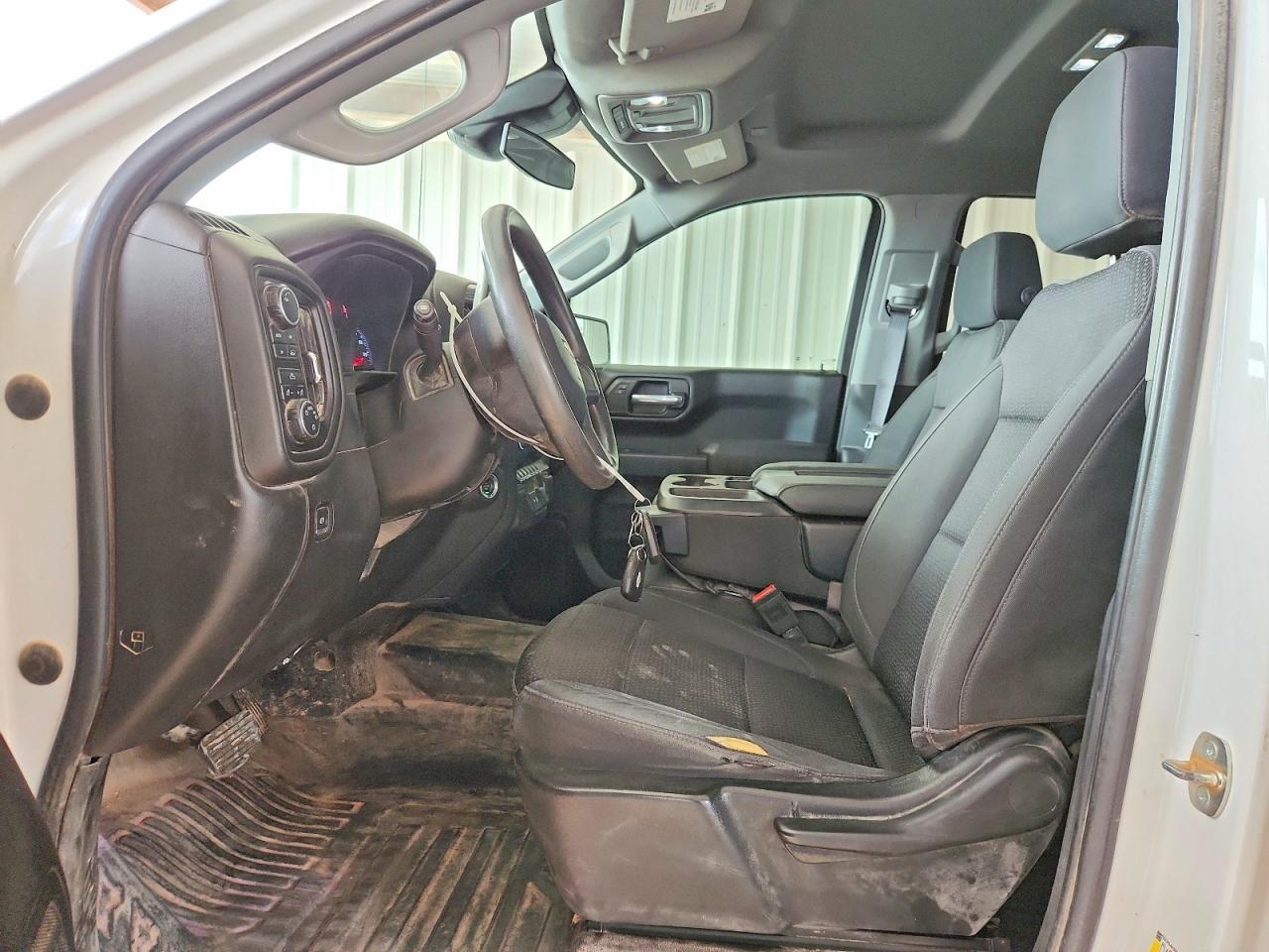 2023 CHEVROLET Silverado