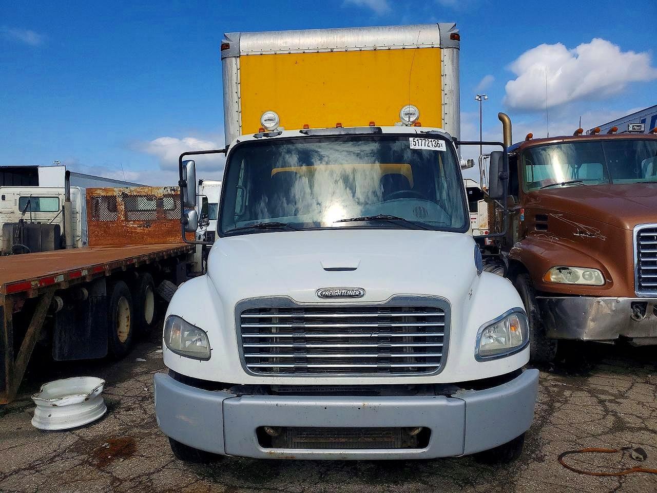 2014 Frht - Freightliner M2
