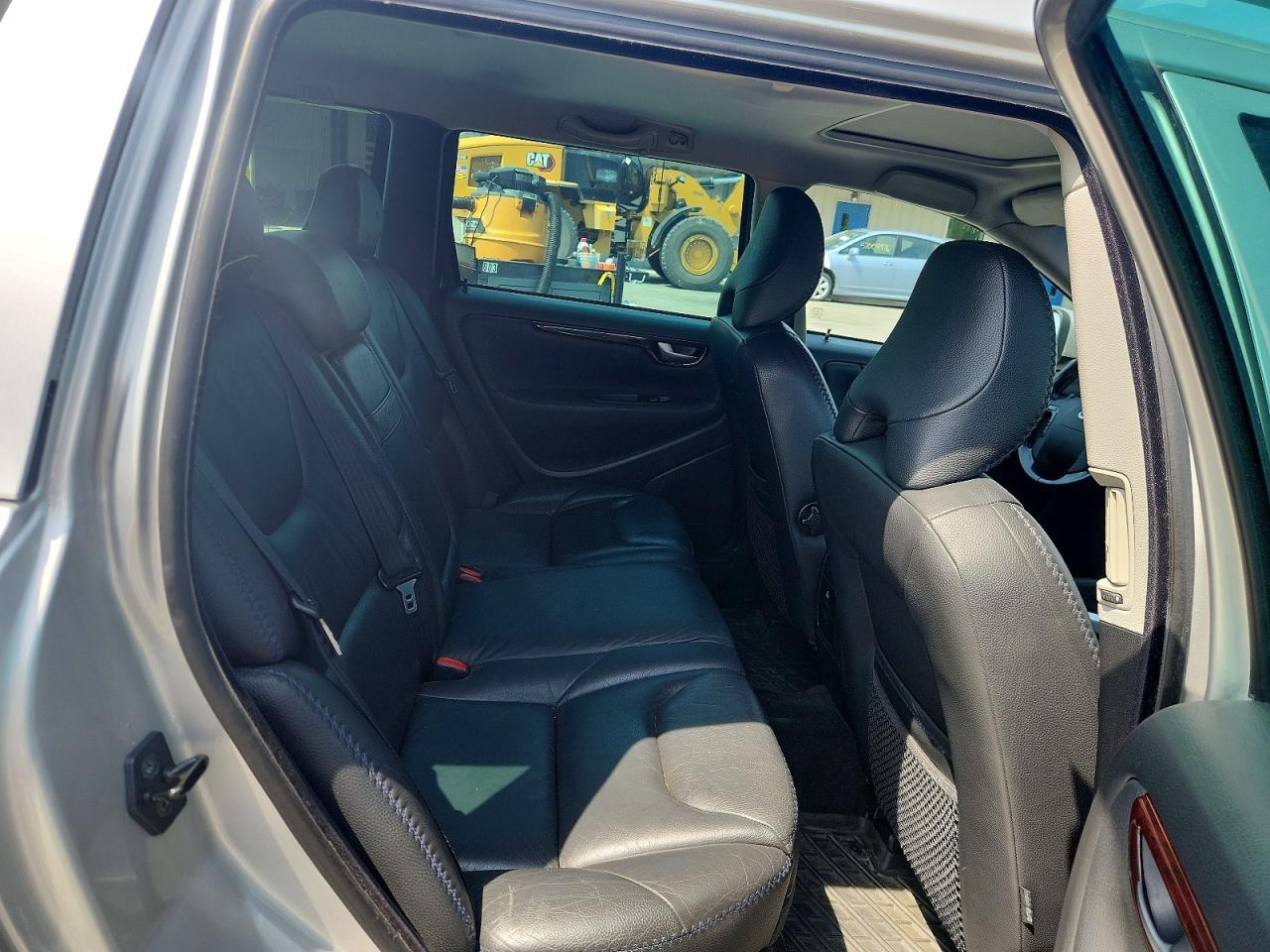 2007 VOLVO XC70