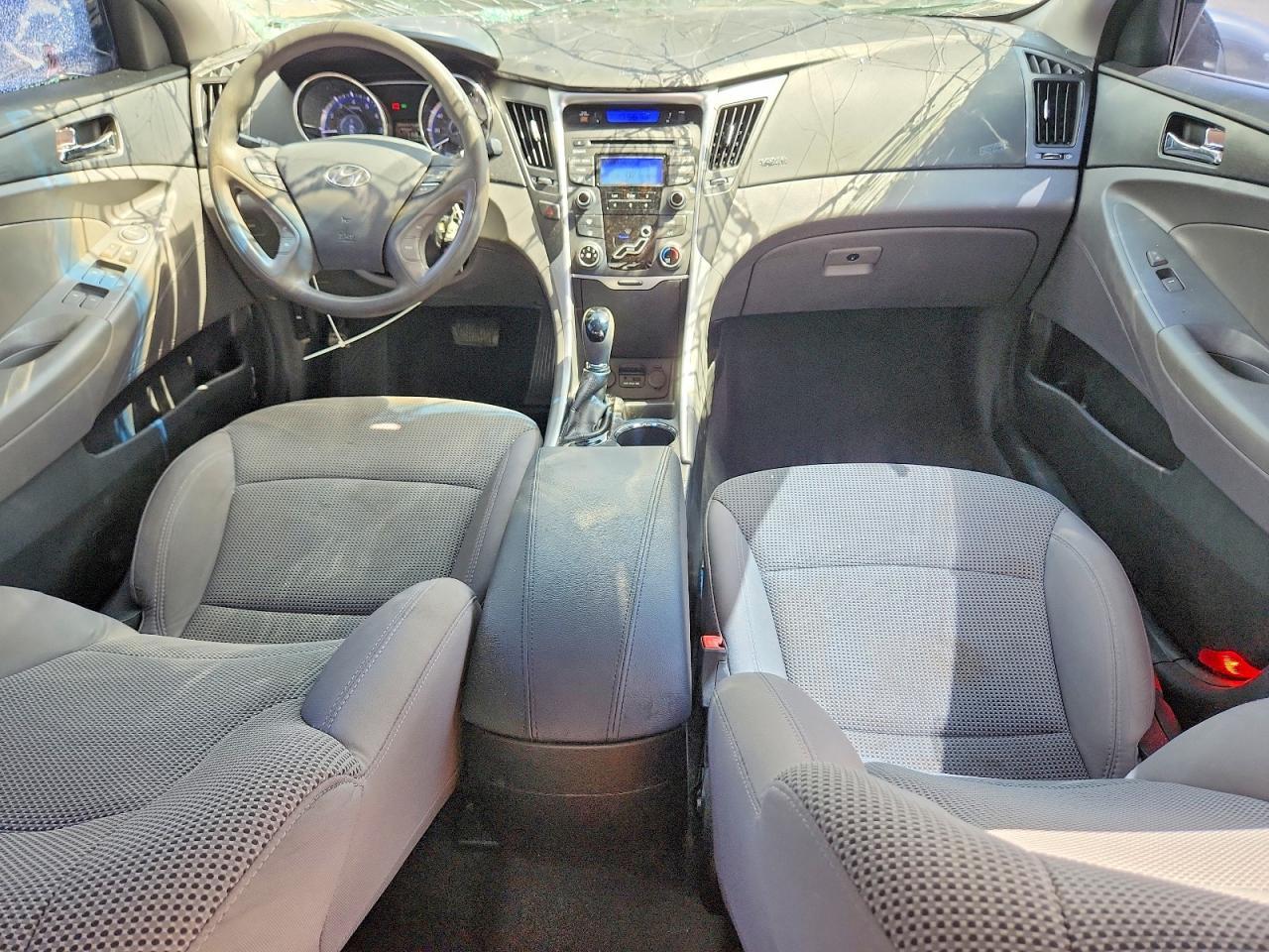 2013 HYUNDAI SONATA